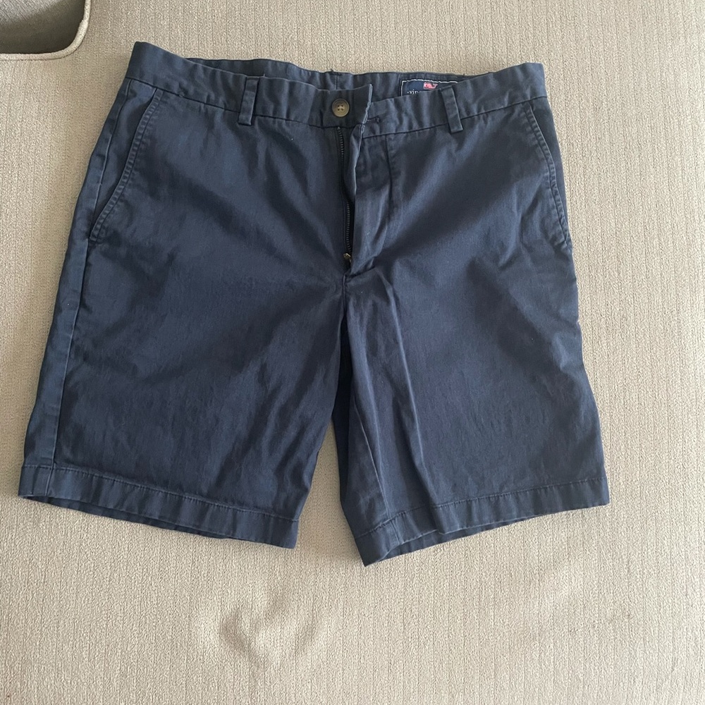 Men’s Vineyard Vines shorts
